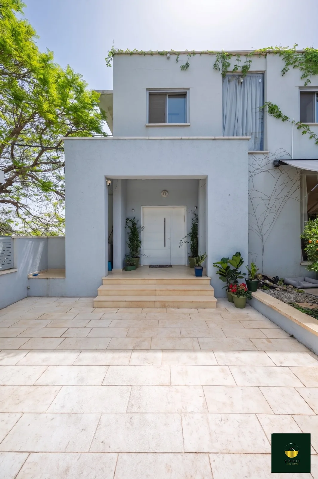 Detached Corner Home with Open Views & Partial Sea View | 8 Rooms – photo 9