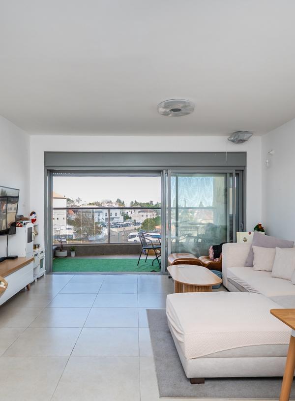 4 Bedroom Apartment | Ramat Zvi | Open Views + Partial Sea View in Zichron Yaakov, Zichron Yaakov – photo 1