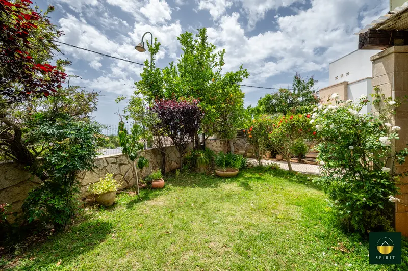 Corner Semi-Detached Home Near Zichron’s Pedestrian | 6 Rooms – photo 4