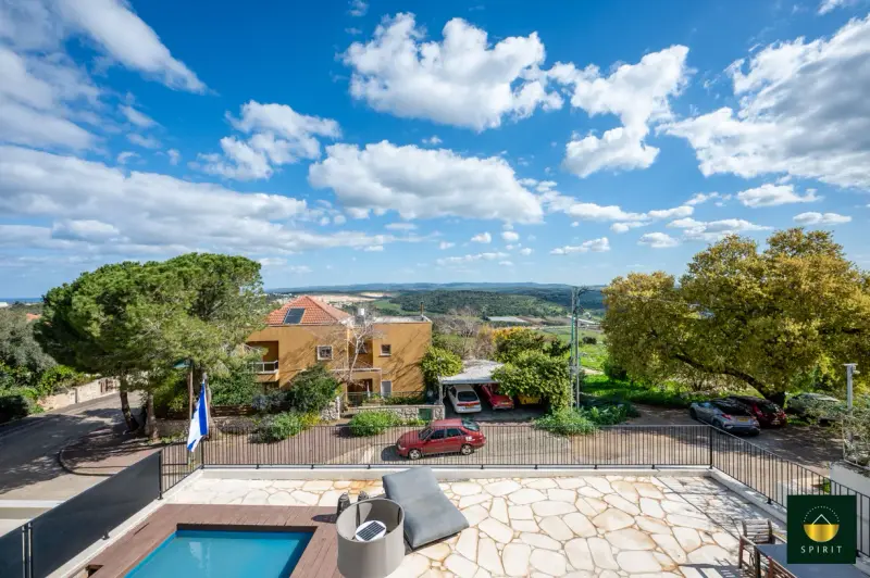 French-Country Architectural Home Near Zichron’s Midrachov | 6 Rooms + Unit, Zichron Yaakov – photo 13